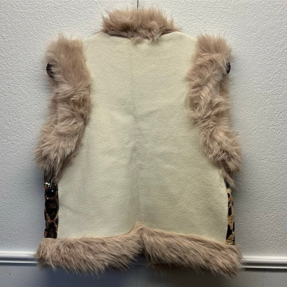 NWT, Women’s One-Size Leopard Sequin Faux Fur Trim Vest, K643 - Picture 11 of 14